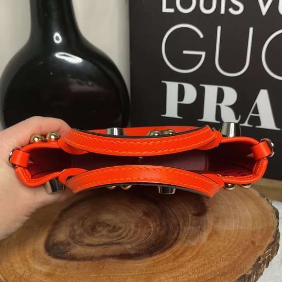 Christian Louboutin Neon Orange Small Cabata Bag - Picture 6 of 9